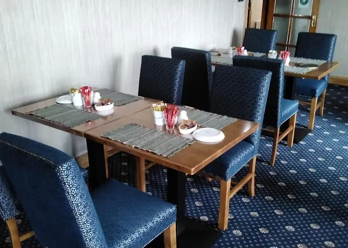 Lahiff's Bay View 3*