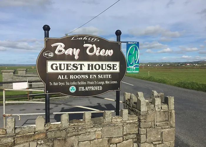 Lahiff's Bay View Alojamento de Acomodação e Pequeno-almoço Spanish Point